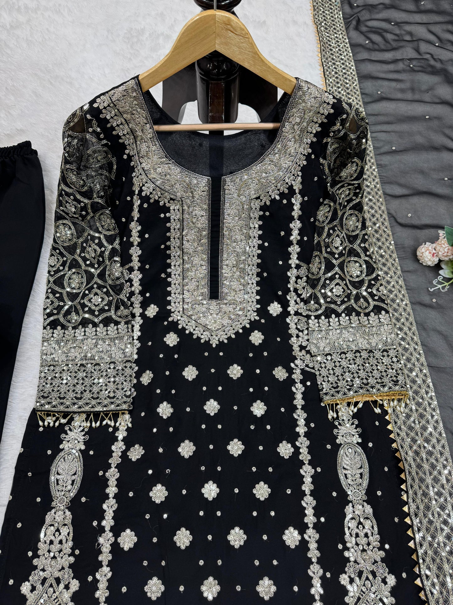 Embroidered Kurta Set