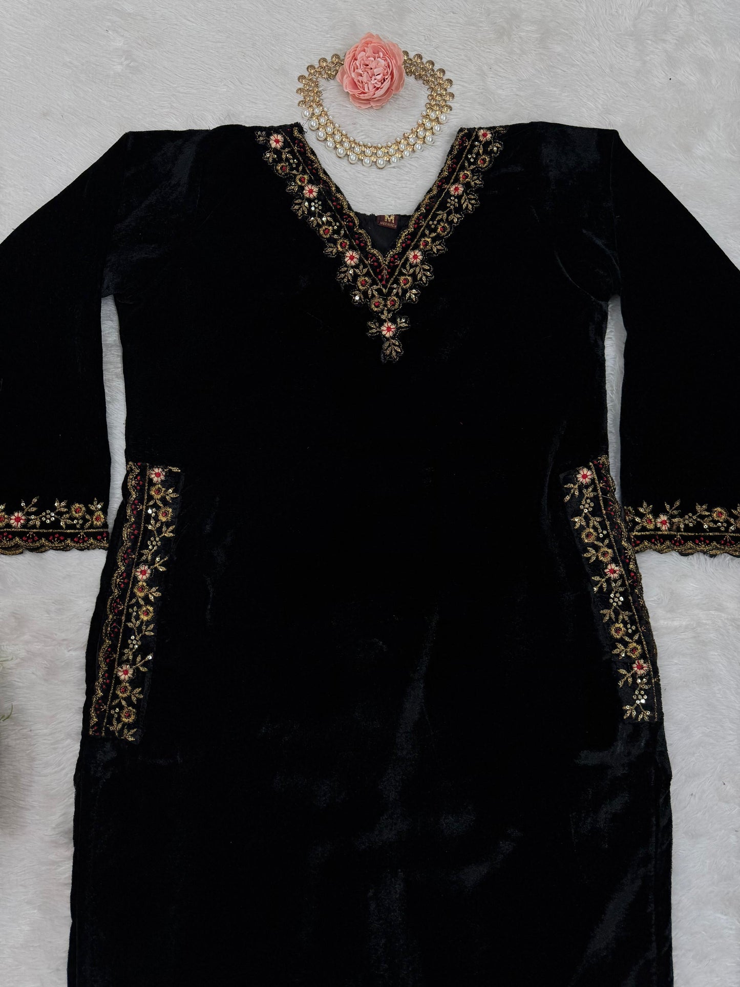 Velvet Kurta Set with Pockets