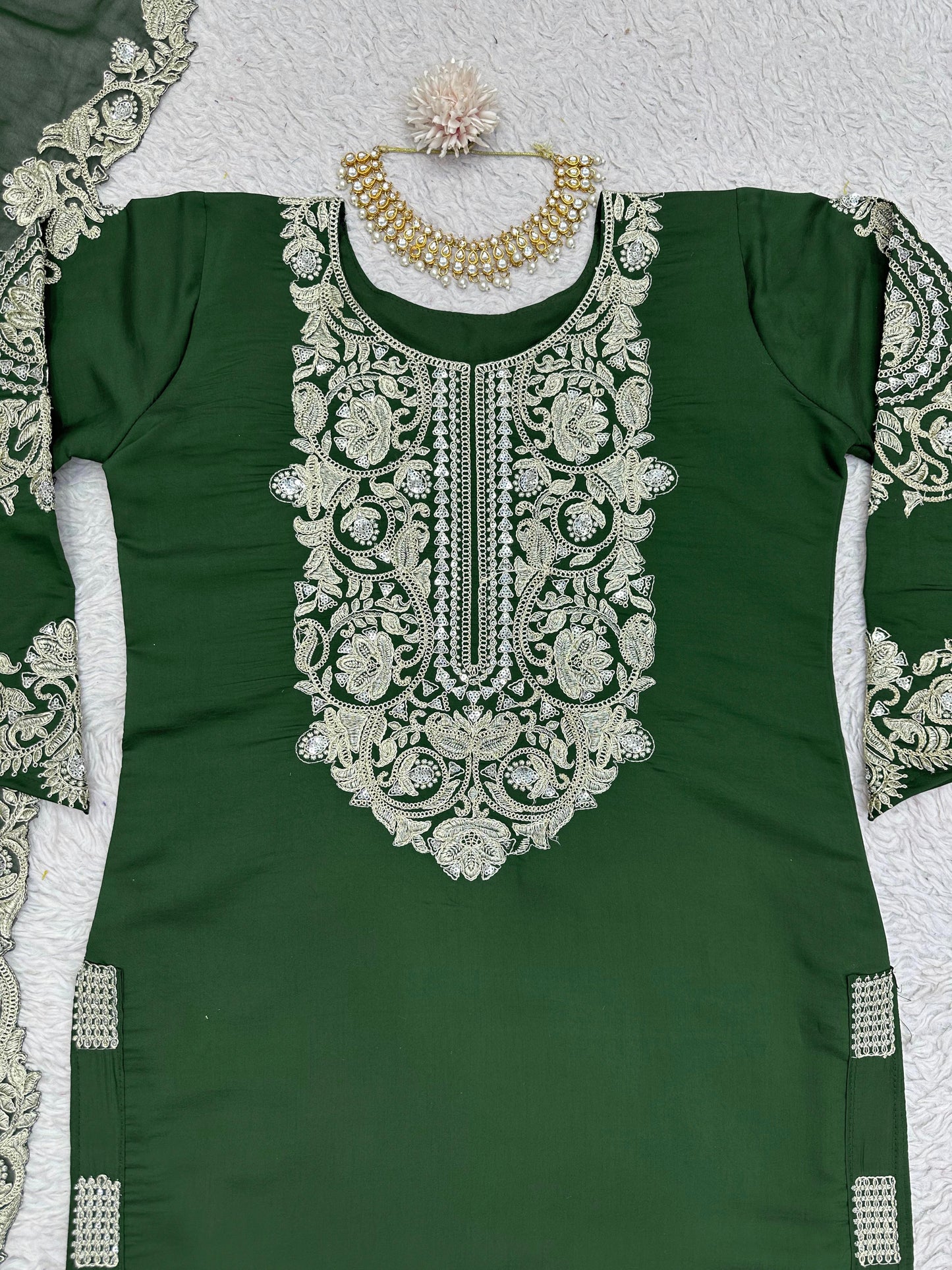 Embroidered Kurta Set in Green