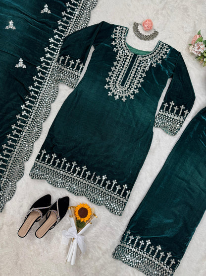 Sequins Work Kurta Set in Velvet