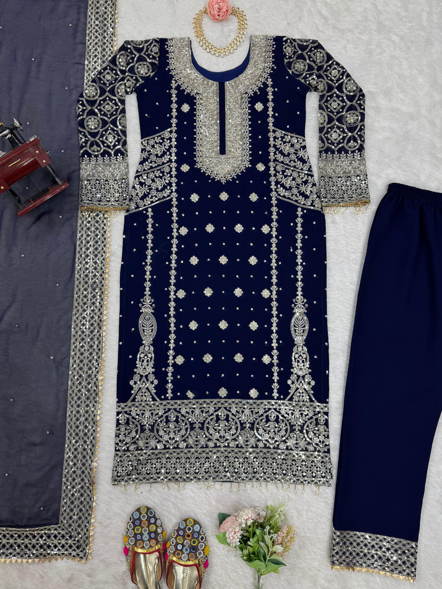 Embroidered Kurta Set