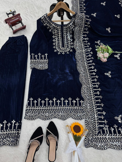 Sequins Work Kurta Set in Velvet