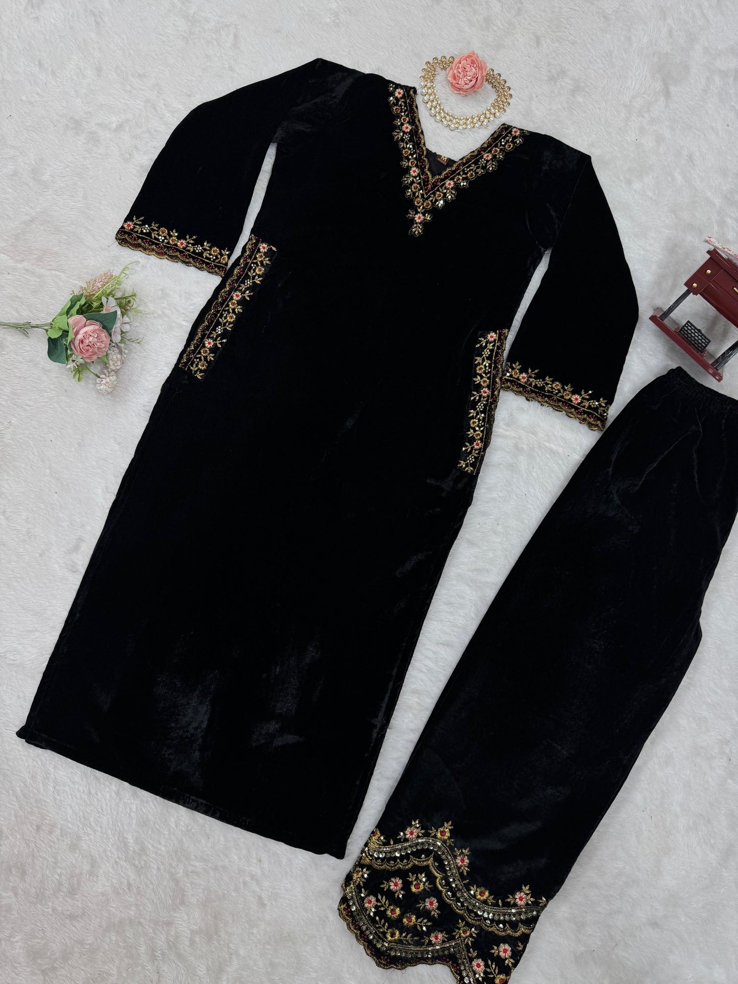 Velvet Kurta Set with Pockets