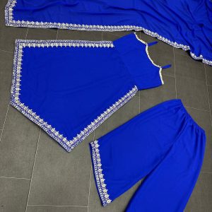 Asymmetric Hem Kurta Set with Dupatta - Image 8