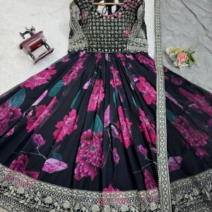Embroidered Anarkali - Image 5