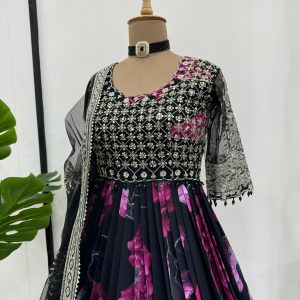 Embroidered Anarkali - Image 3