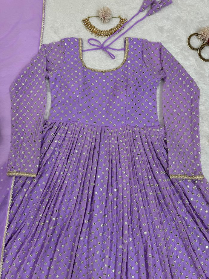 Thread work Anarkali Set - Image 8