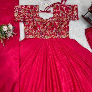 Embroidered Anarkali Set - Image 4
