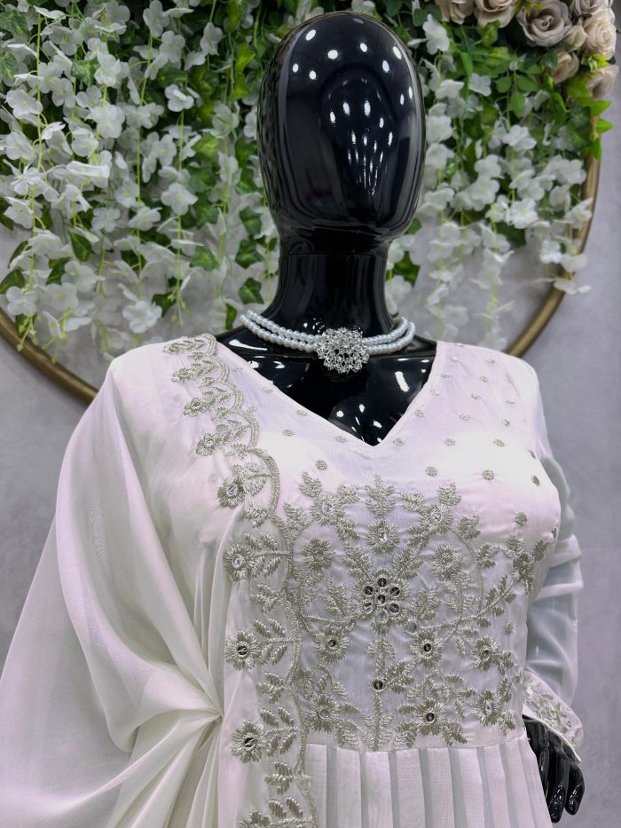 Basic Kurta Set - Image 5