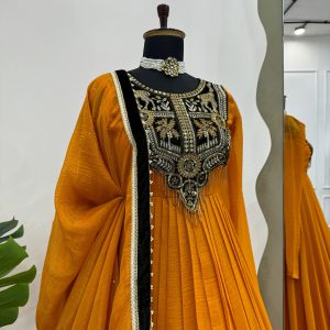 Gold Crush with Velvet Anarkali - Image 4