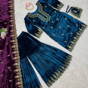 Velvet Sharara Set - Image 17