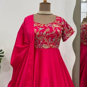 Embroidered Anarkali Set - Image 2