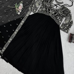 Designer Anarkali Gown in Black - Image 6