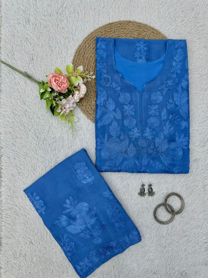 Chikankari Kurta Set - Image 13