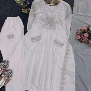 Basic Kurta Set