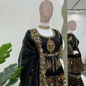Black Gold Gharara Set - Image 4