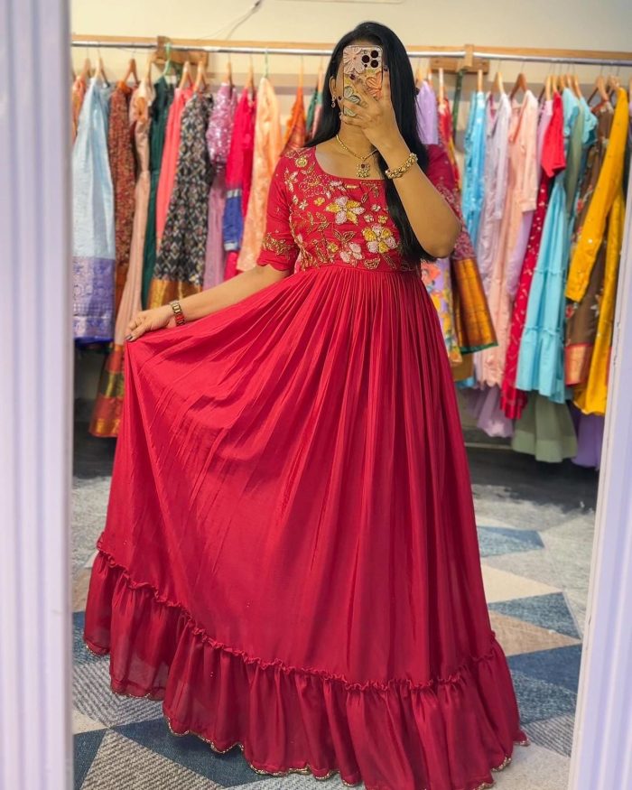 Thread and Sequins Work Anarkali - Image 15