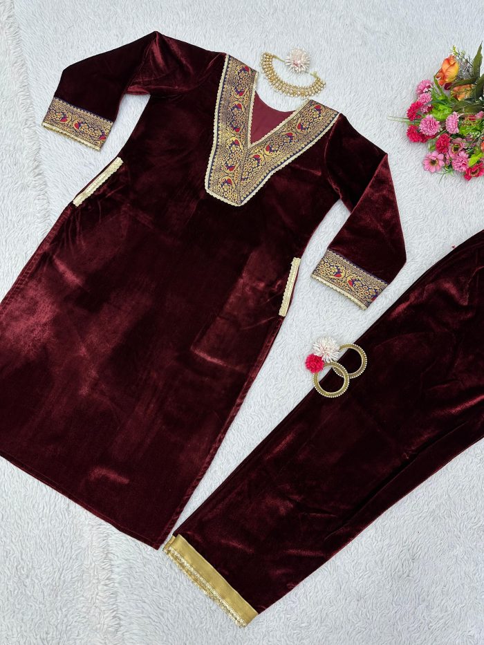 Velvet Kurta Set with Pockets - Image 2