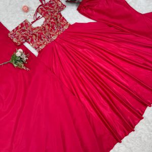 Embroidered Anarkali Set - Image 5