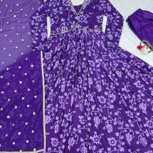 Alia Cut Suit Set - Image 6