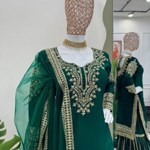 Embroidered Sharara Set - Image 4