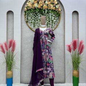 Alia Cut Kurta Set - Image 7