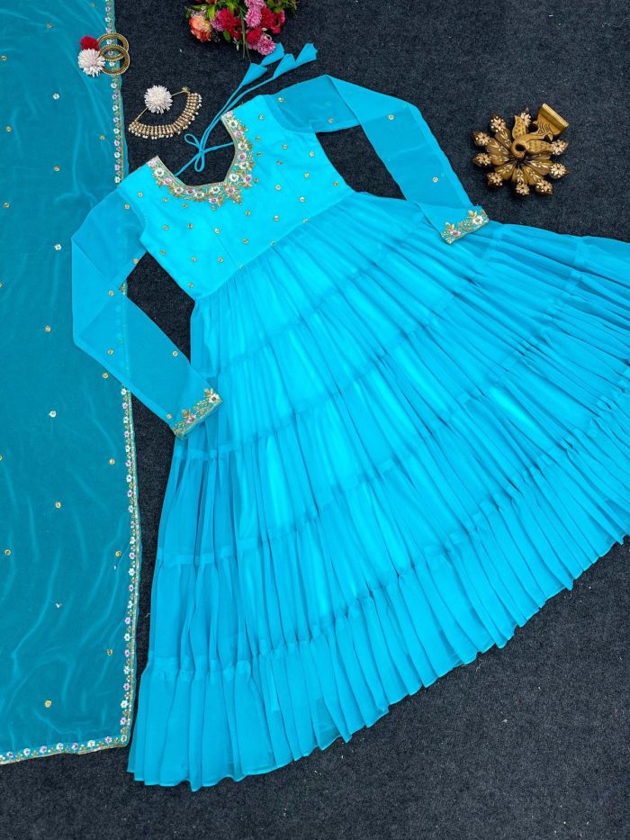 Anarkali with 13m flair - Image 3