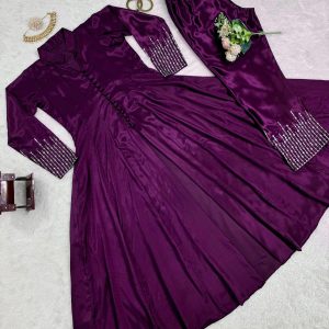 Front Slit Anarkali Pant Set - Image 17