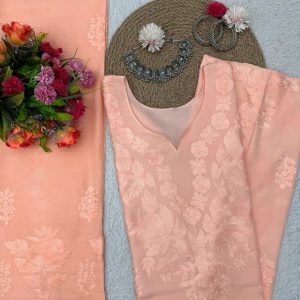 Chikankari Kurta Set - Image 4