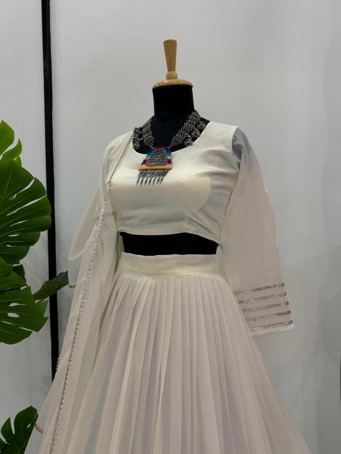 The Ivory Lehenga Set - Image 3