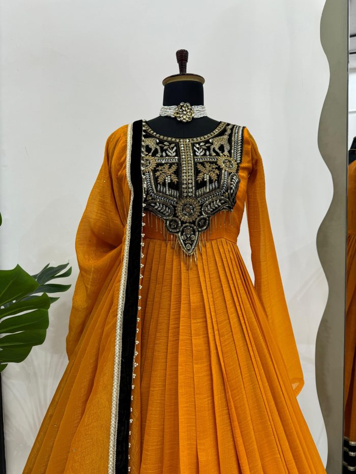 Gold Crush with Velvet Anarkali - Image 3