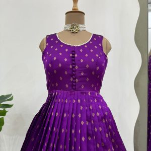 Anarkali Gown with Koti - Image 7
