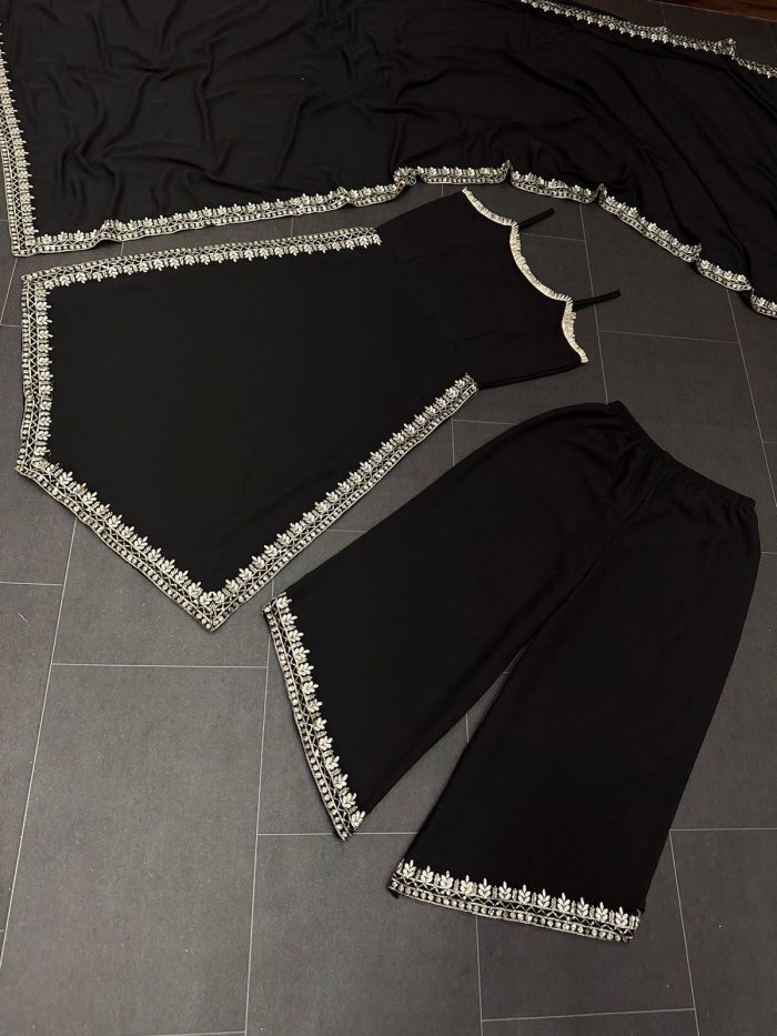 Asymmetric Hem Kurta Set with Dupatta - Image 18