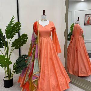 Basic Pretty Anarkali Set - Image 9