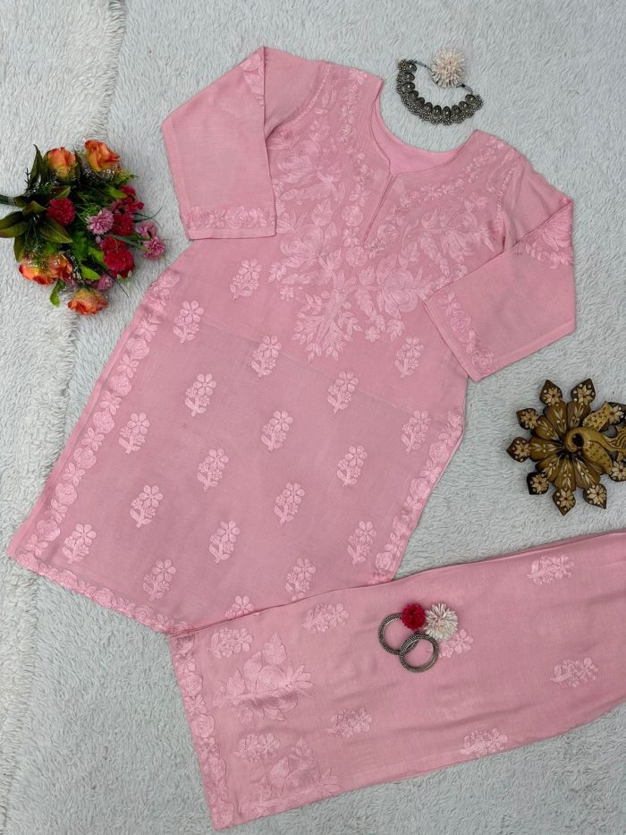 Chikankari Kurta Set - Image 17