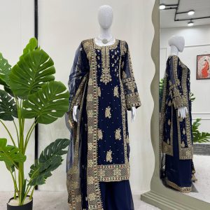 Bridal Kurta Set - Image 23