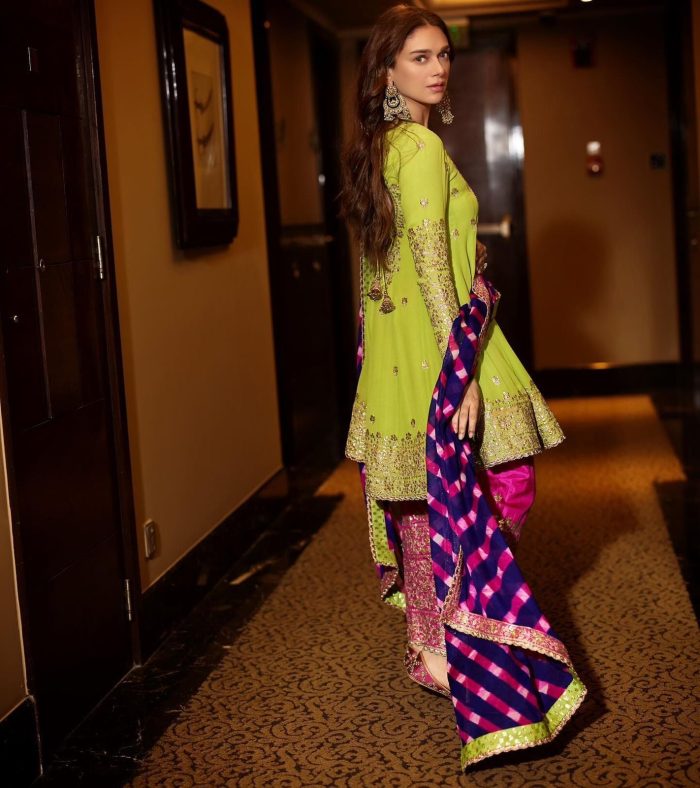 Aditi Rao Inspired Kurta Set - Image 3