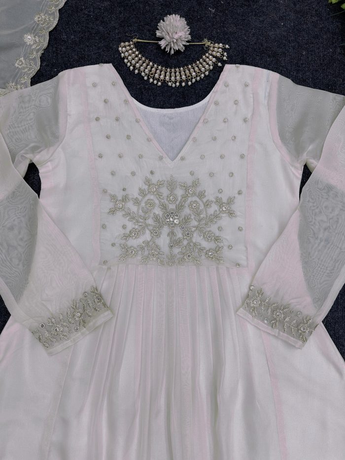 Basic Kurta Set - Image 4