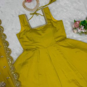 Anarkali Set - Image 6