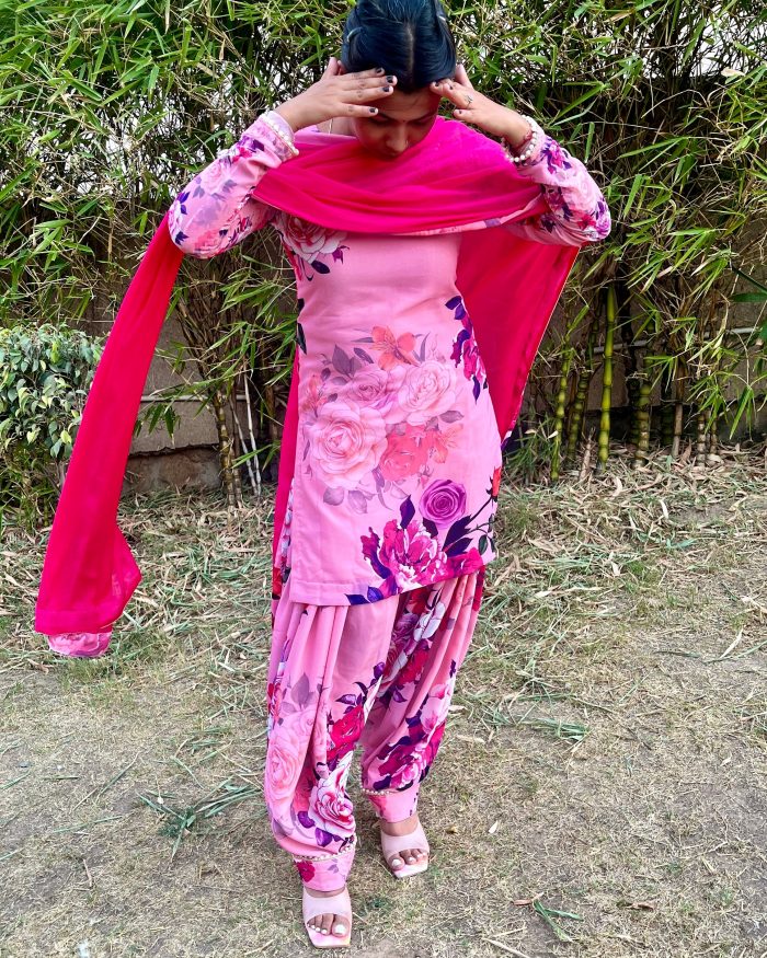 Butterfly Salwar Suit - Image 4