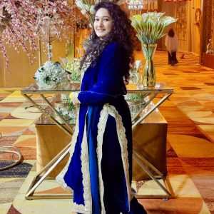 Lace Work Velvet Kurta Set with Dupatta - Image 5