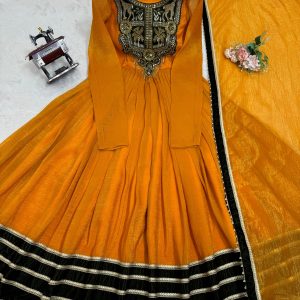 Gold Crush with Velvet Anarkali - Image 11