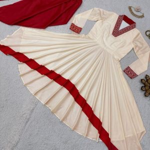 Dhoti Kurta Set - Image 3
