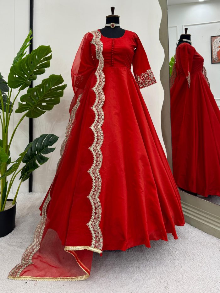 Karwachauth Special Anarkali Set - Image 3