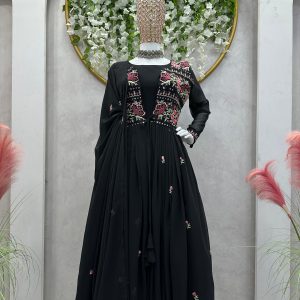 Anarkali Set with Shrug - Image 7
