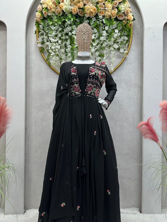 Anarkali Set with Shrug - Image 7