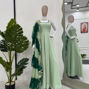 Mehendi Special Anarkali Suit