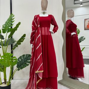 Red Anarkali Set - Image 4