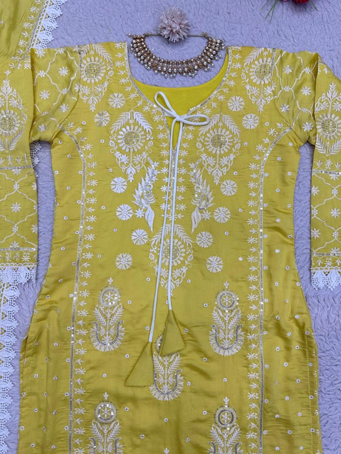 Basic Kurta Set in Yellow - Image 9