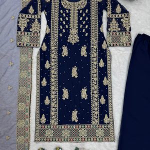 Bridal Kurta Set - Image 27